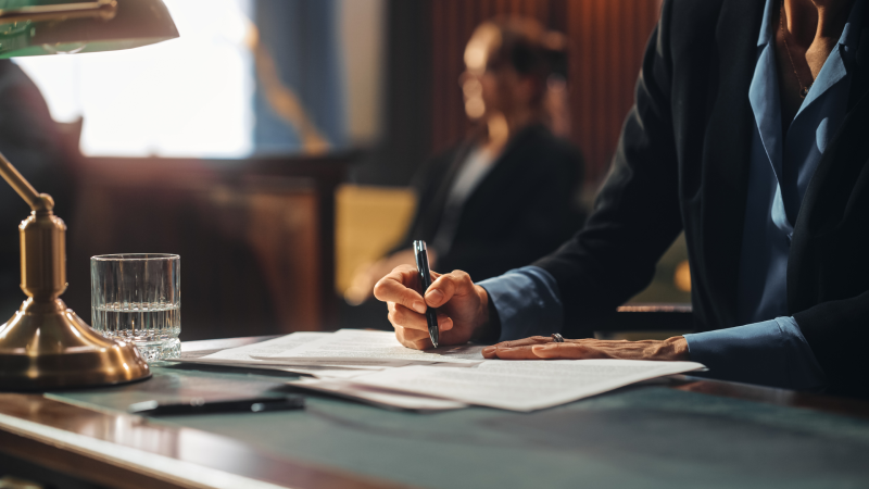 Court of Justice and Law Trial: Female Public Defender Writes Down Arguments for Defence Strategy. Successful Attorney Lawyer Fight for Freedom of Her Client with Supporting Evidence. Close Up